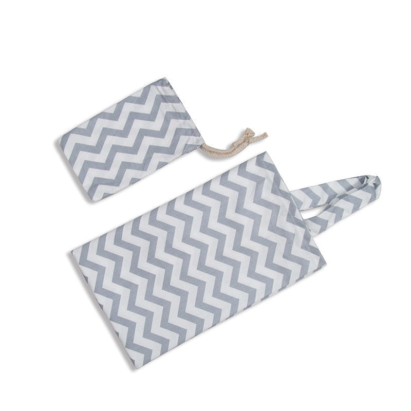 Comfortable Baby Nursing Cover for Mommy Privacy