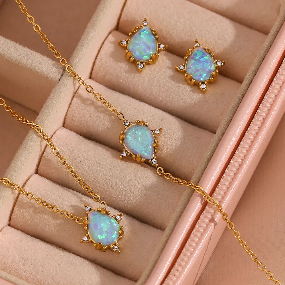 Delicate Sparkling Opal Jewelry Set