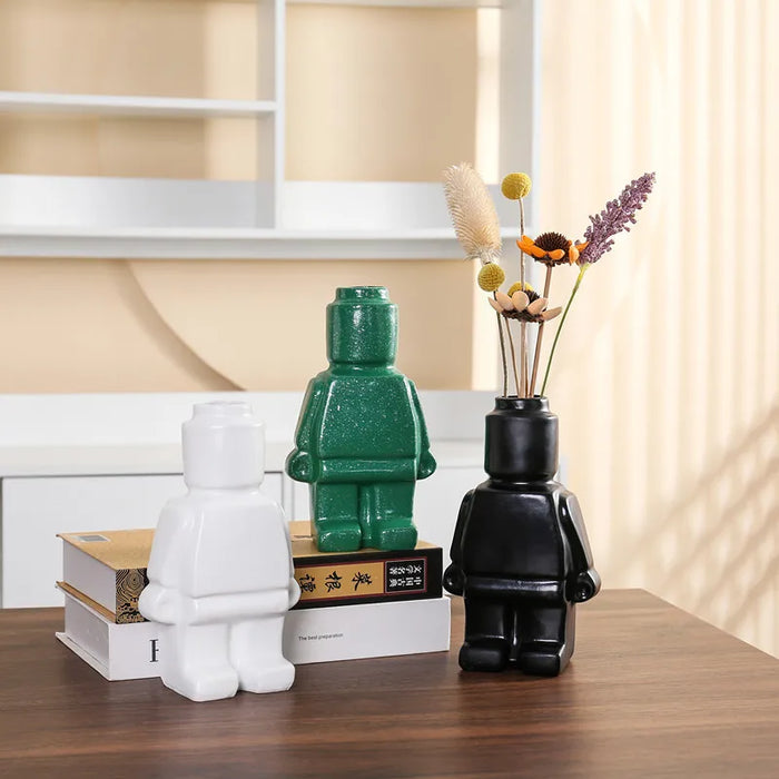 Modern Robotic Flower Vase - Stylish Home Decor Centerpiece