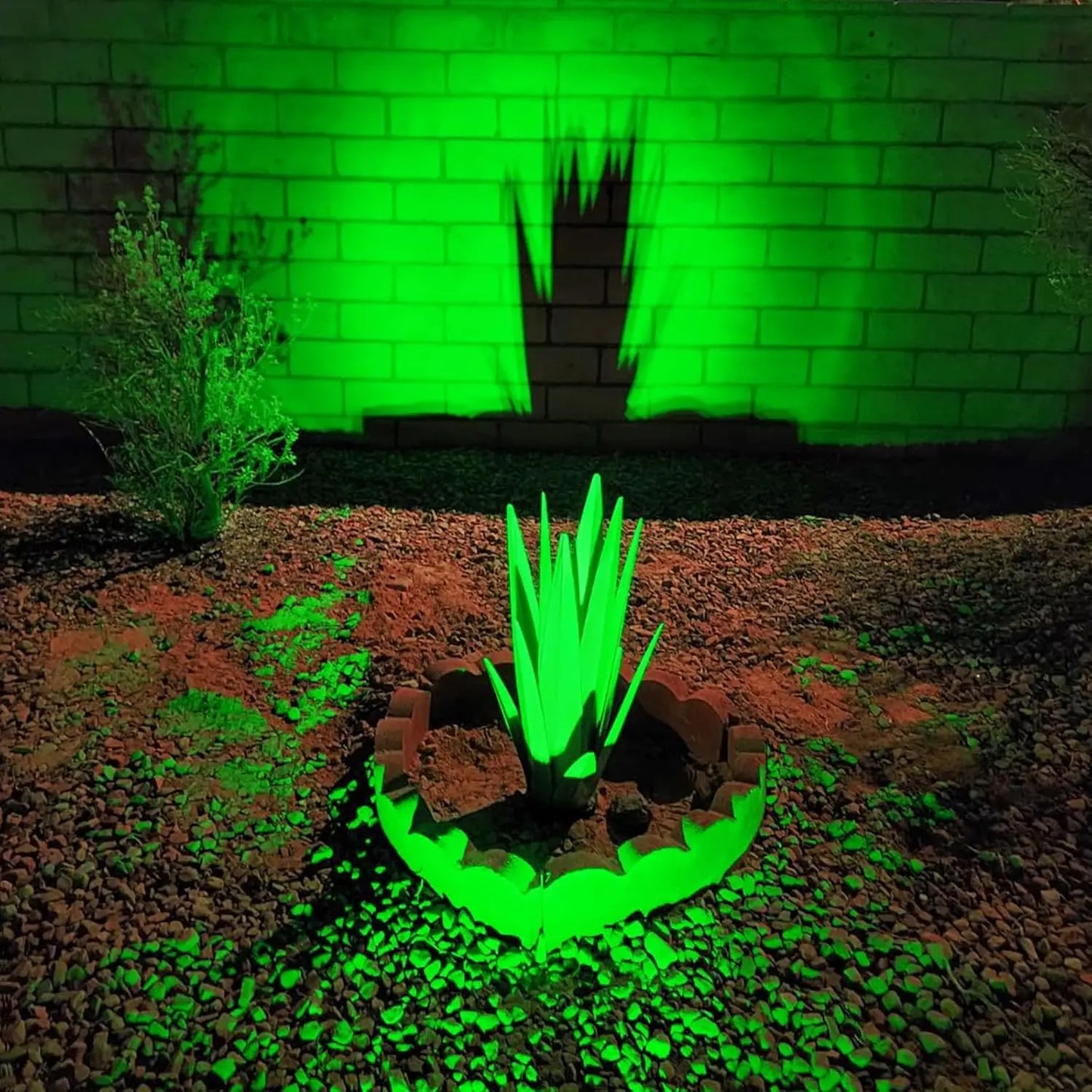 Outdoor Solar Powered Garden Lamp Set of 4