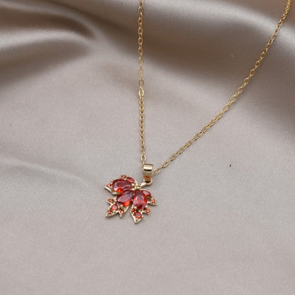 Delicate Leaf Pendant Pretty Necklace