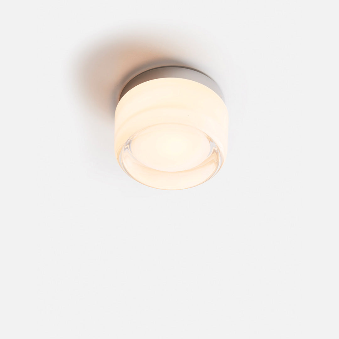 Stylish Dimmable Wall Lamp for Modern Homes