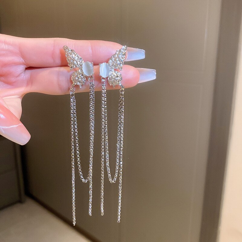 Beautiful Butterfly Design Zircon Earrings
