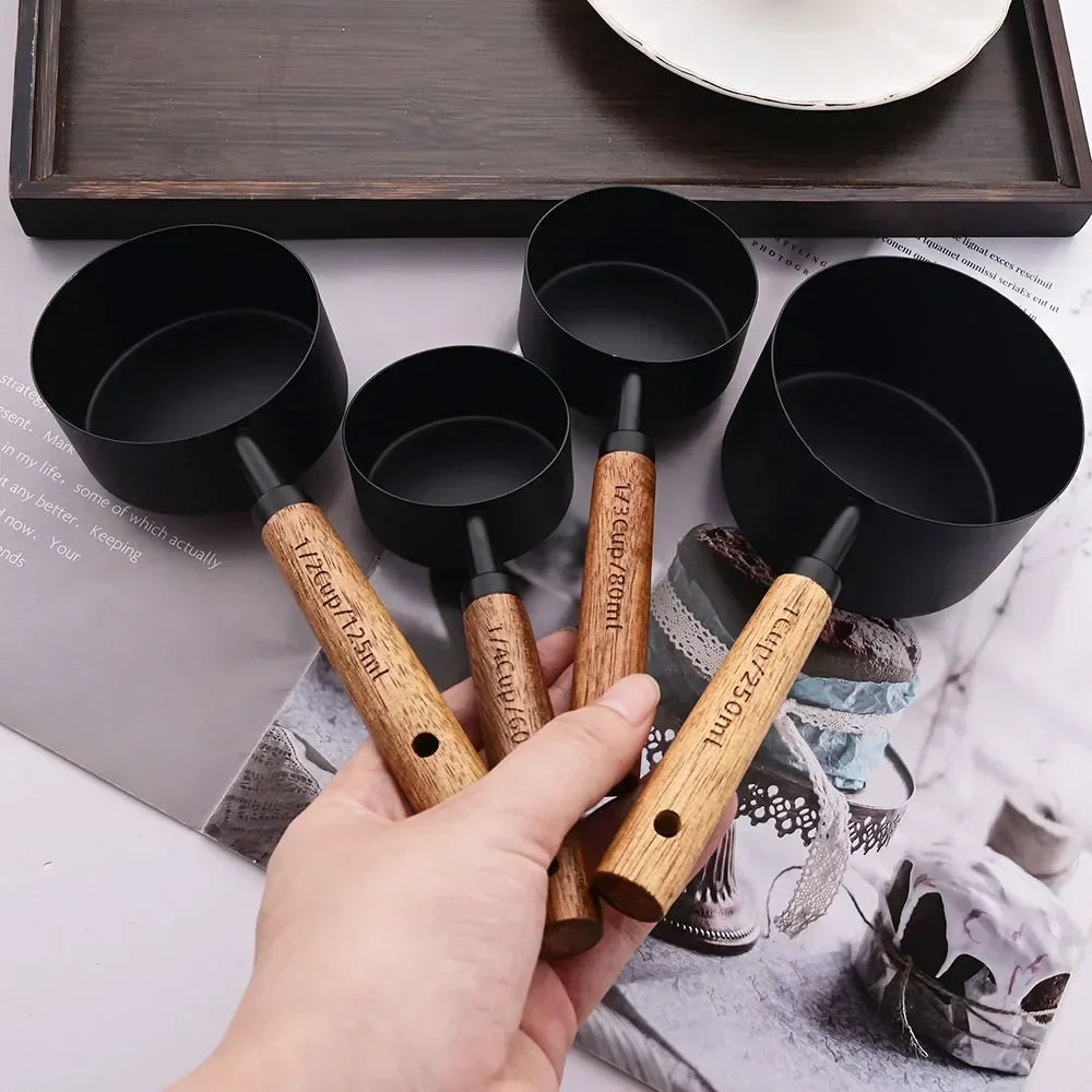 Accurate Kitchen Measuring Cups & Spoon Set