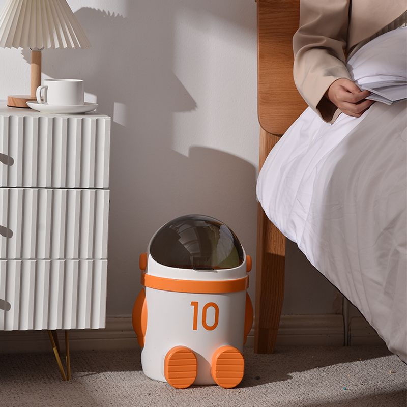 Small Space Fun Desk Waste Basket