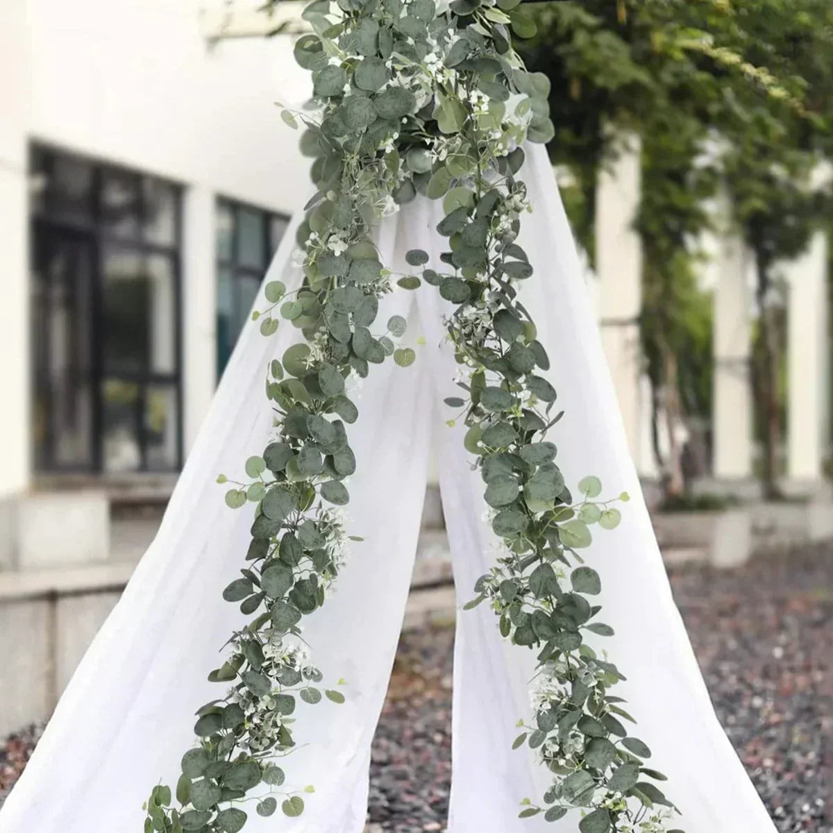 Fresh Eucalyptus Artificial Garland Set