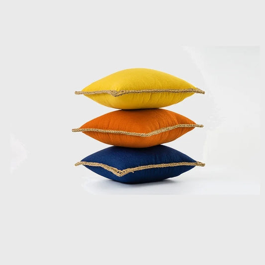 Vibrant Decorative Pillow in Classic Design - Befez