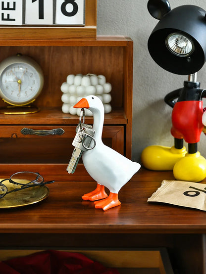 Cute Magnetic Goose Keychain Holder Figurine - Befez