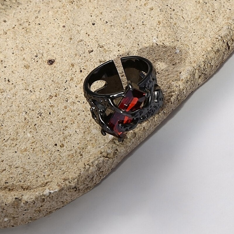 Timeless Black Zircon Stone Ring