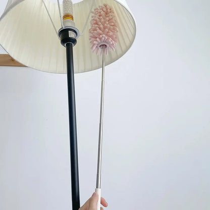Long Reach Dusting Tool with Extendable Rod