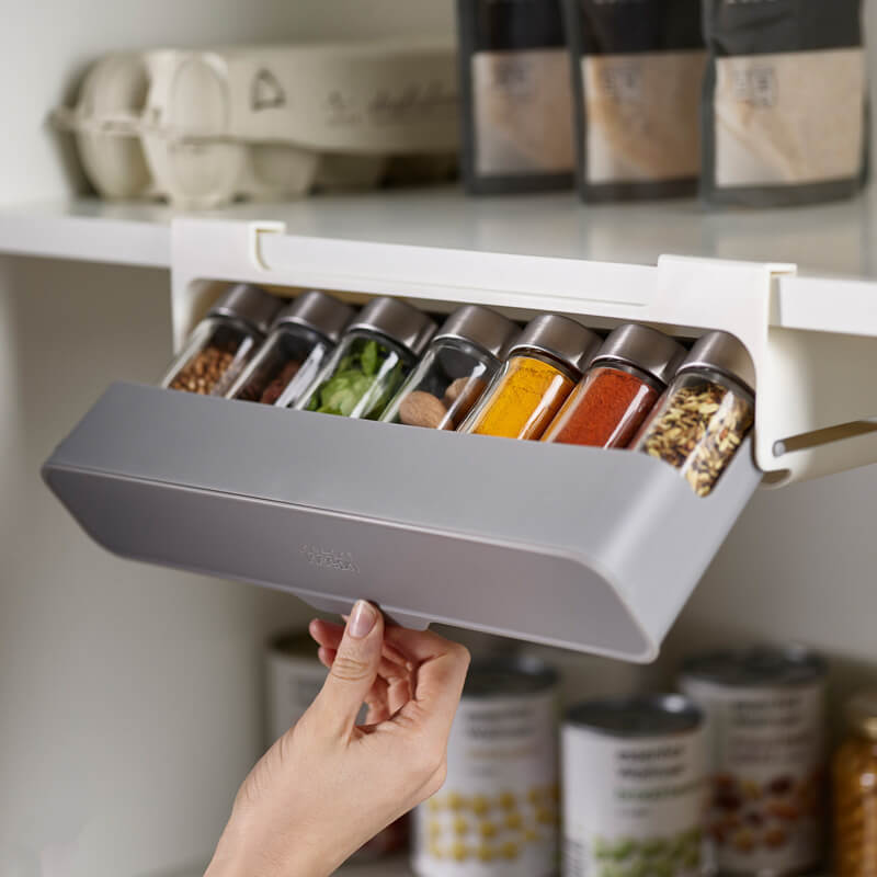 Sticky Spice Rack – Compact Kitchen Holder