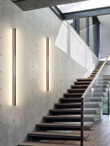 Sleek Black Garden Outdoor Lamp