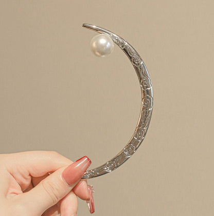 Retro Crescent Moon Hair Pins