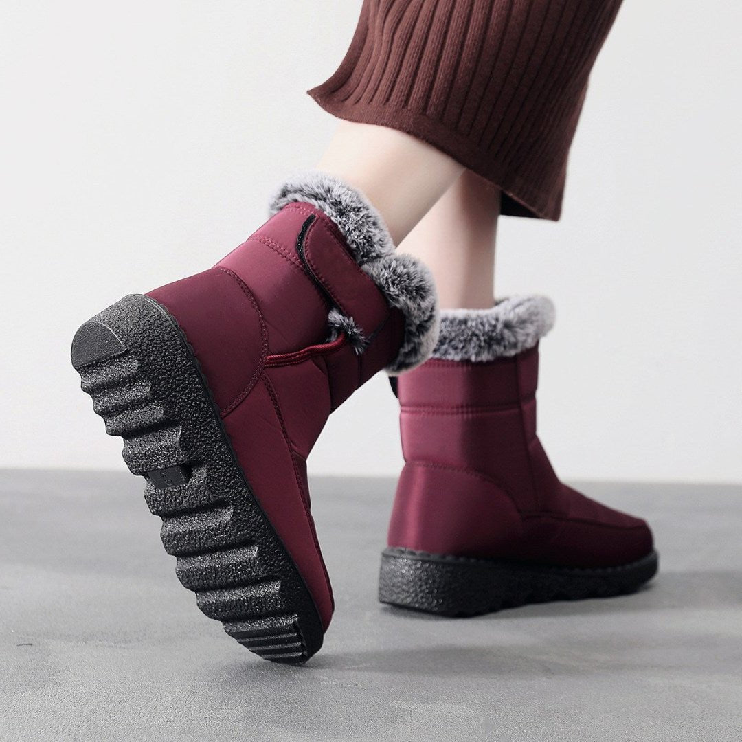 Ladies Insulated Waterproof Winter Boot