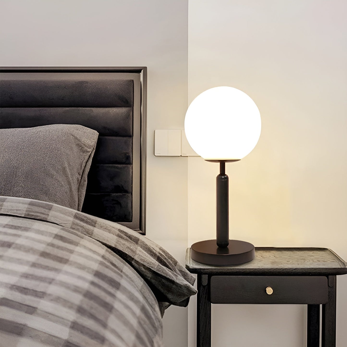 Stunning Glass Brass LED Table Lamp