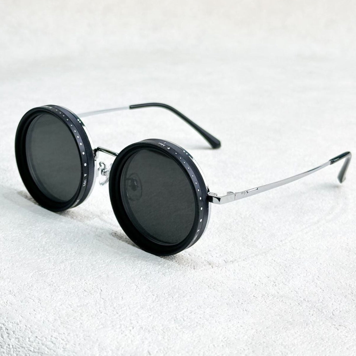 Classic Round Polarized Shades with Adjustable Tint