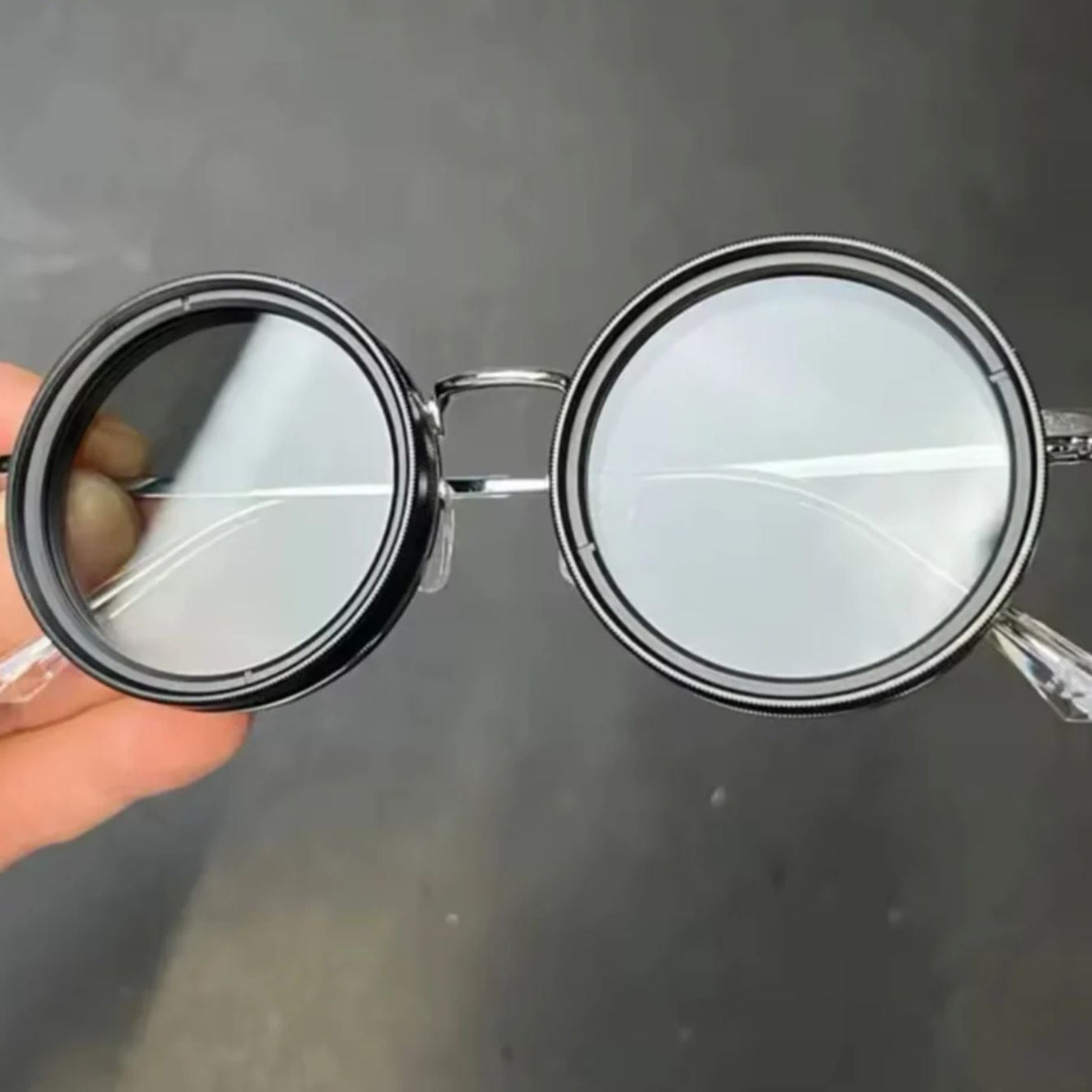 Classic Round Polarized Shades with Adjustable Tint