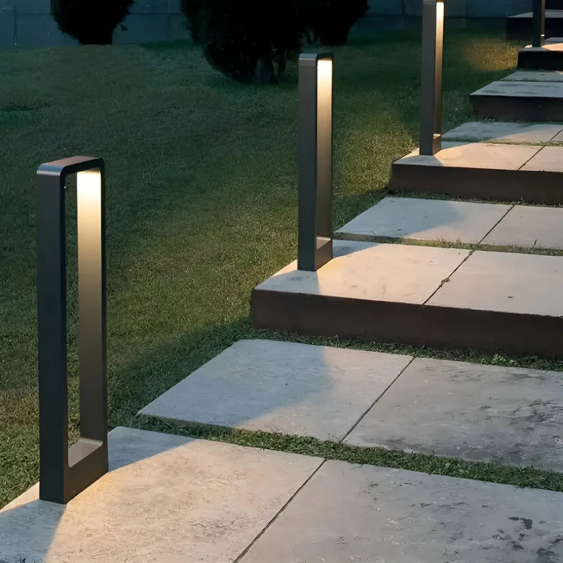Bright Outdoor LED Garden Lights