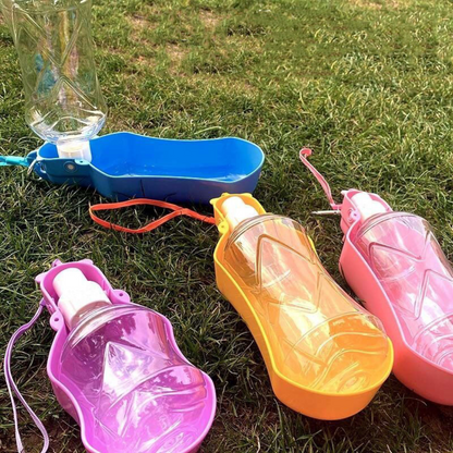 Portable Pet Water Bottle Dispenser