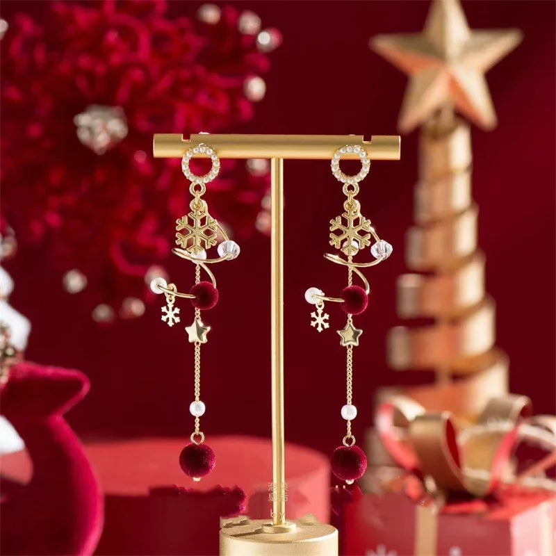 Befez | Christmas Tree Earrings - Green & Gold, Lightweight & Festive with Elegant Bow