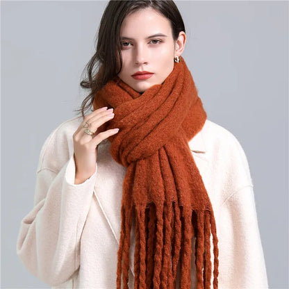 Soft Plaid Scarf – Warm Winter Fashion Accessory