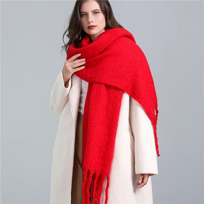 Soft Plaid Scarf – Warm Winter Fashion Accessory