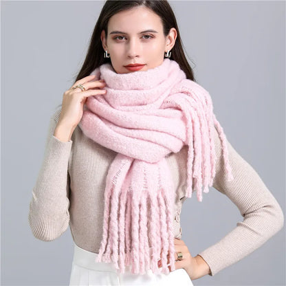 Soft Plaid Scarf – Warm Winter Fashion Accessory