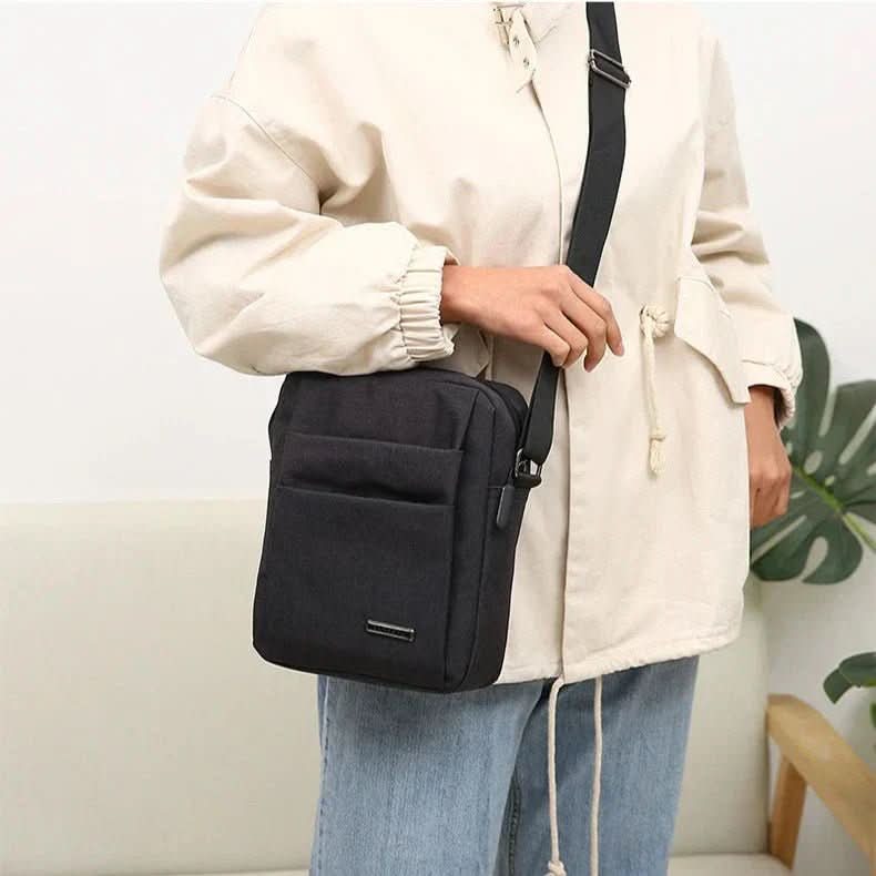 Waterproof Men's Crossbody Bag with Secure Closure