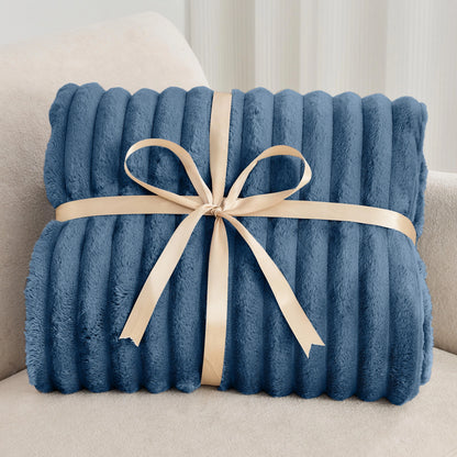 Soft Plush Fleece Blanket Twin Set