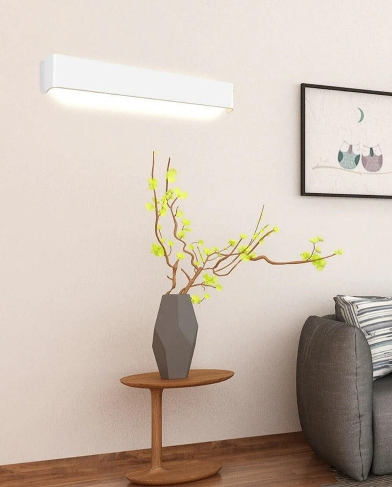 Stylish LED Wall Light - Perfect for Any Room