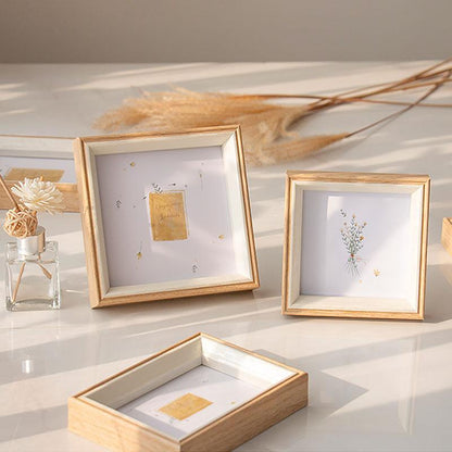 Stylish Gold Border Picture Frame