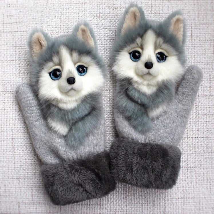 Warm Touch Gloves for Cold Winter Nights