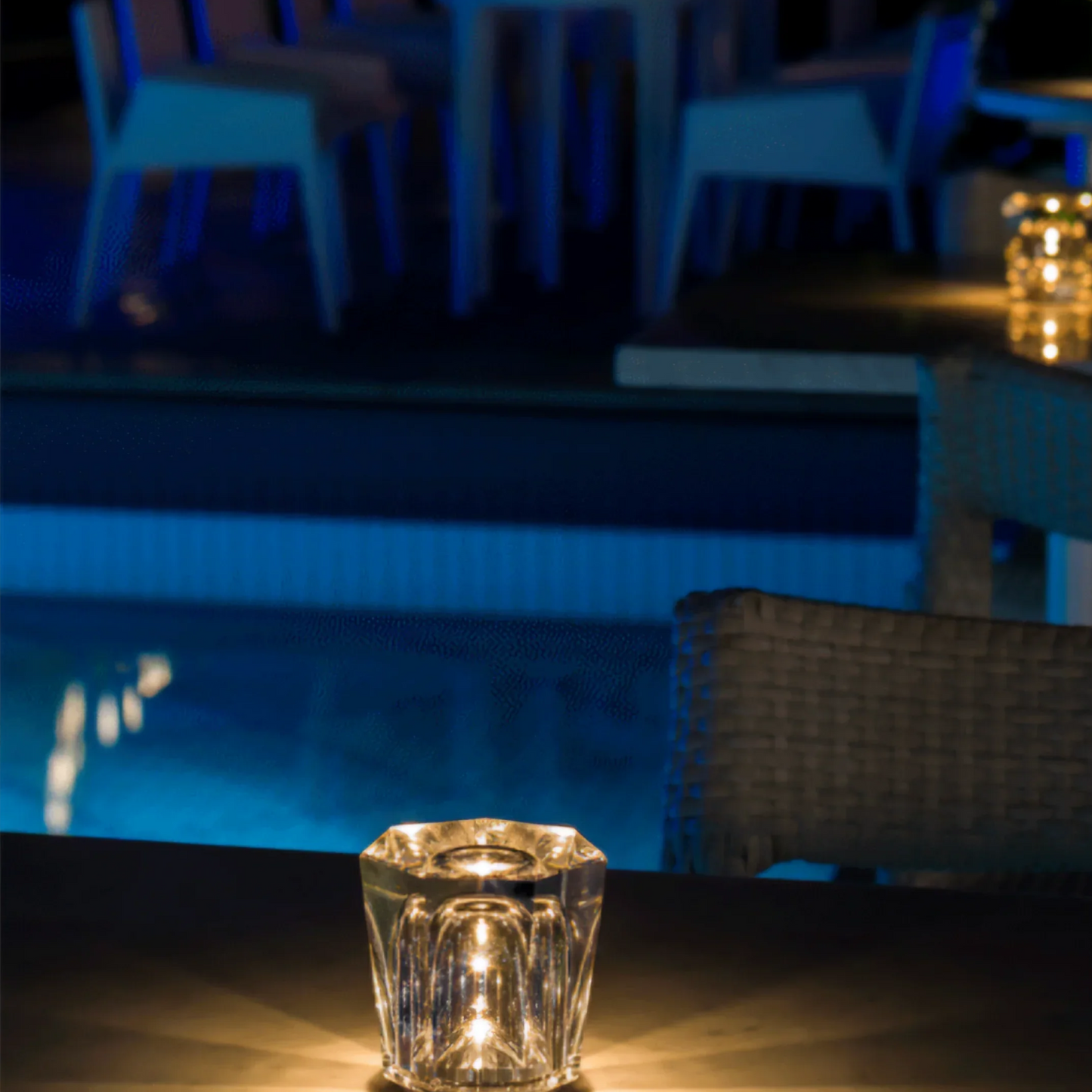 Sparkling Crystal LED Table Lamp