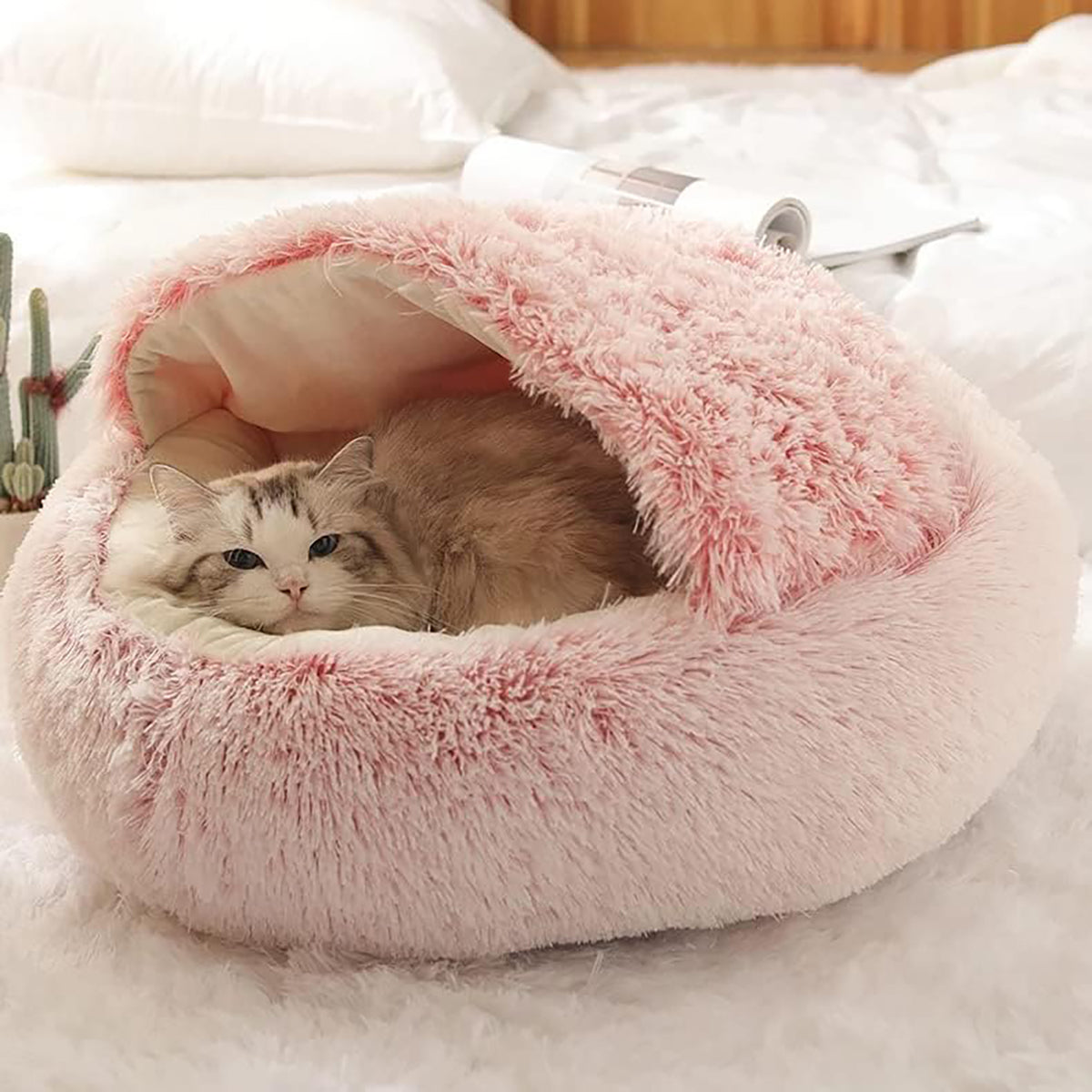 Cozy Pet Bed for Calm Sleep