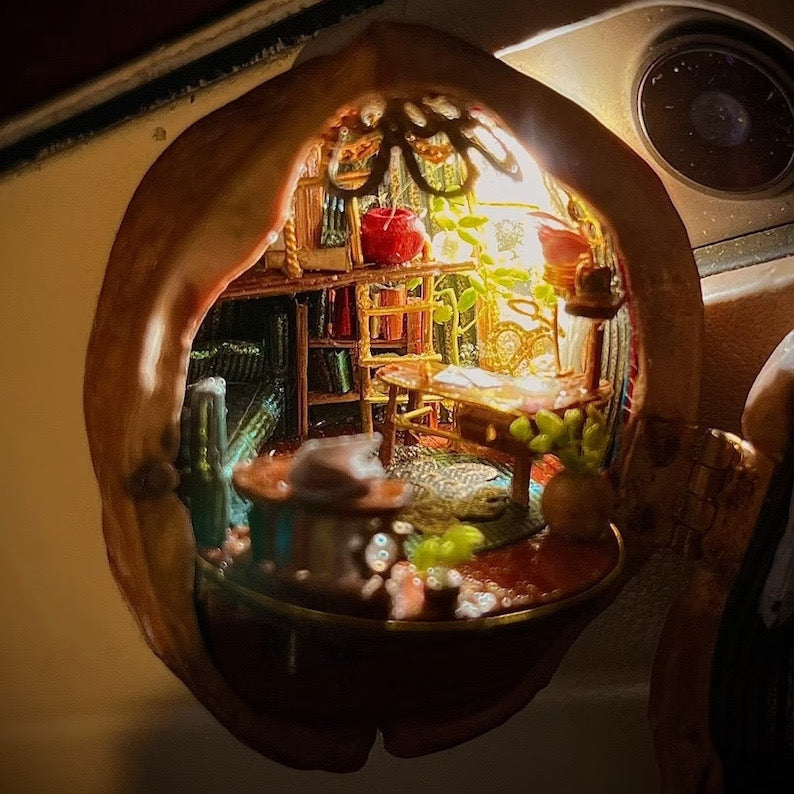 Cozy Portable Table Lamp