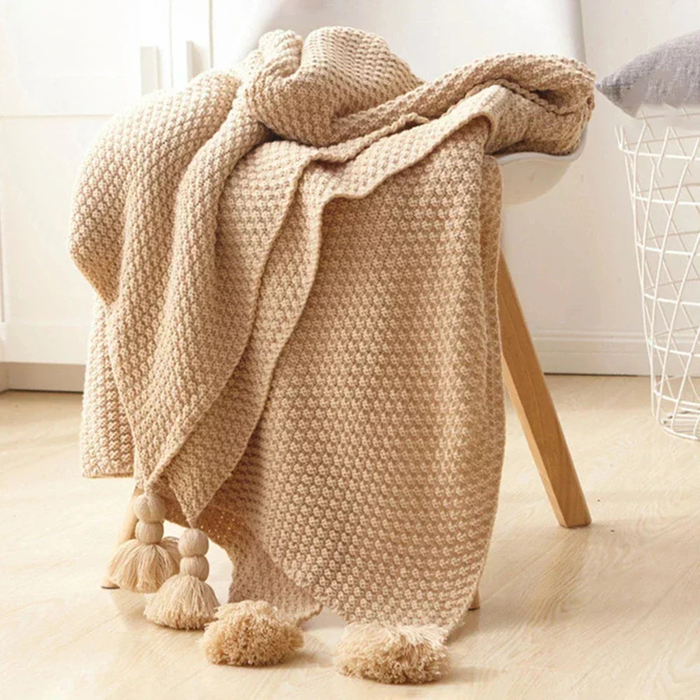Cozy Wool Throw Blanket with Tassels - Befez