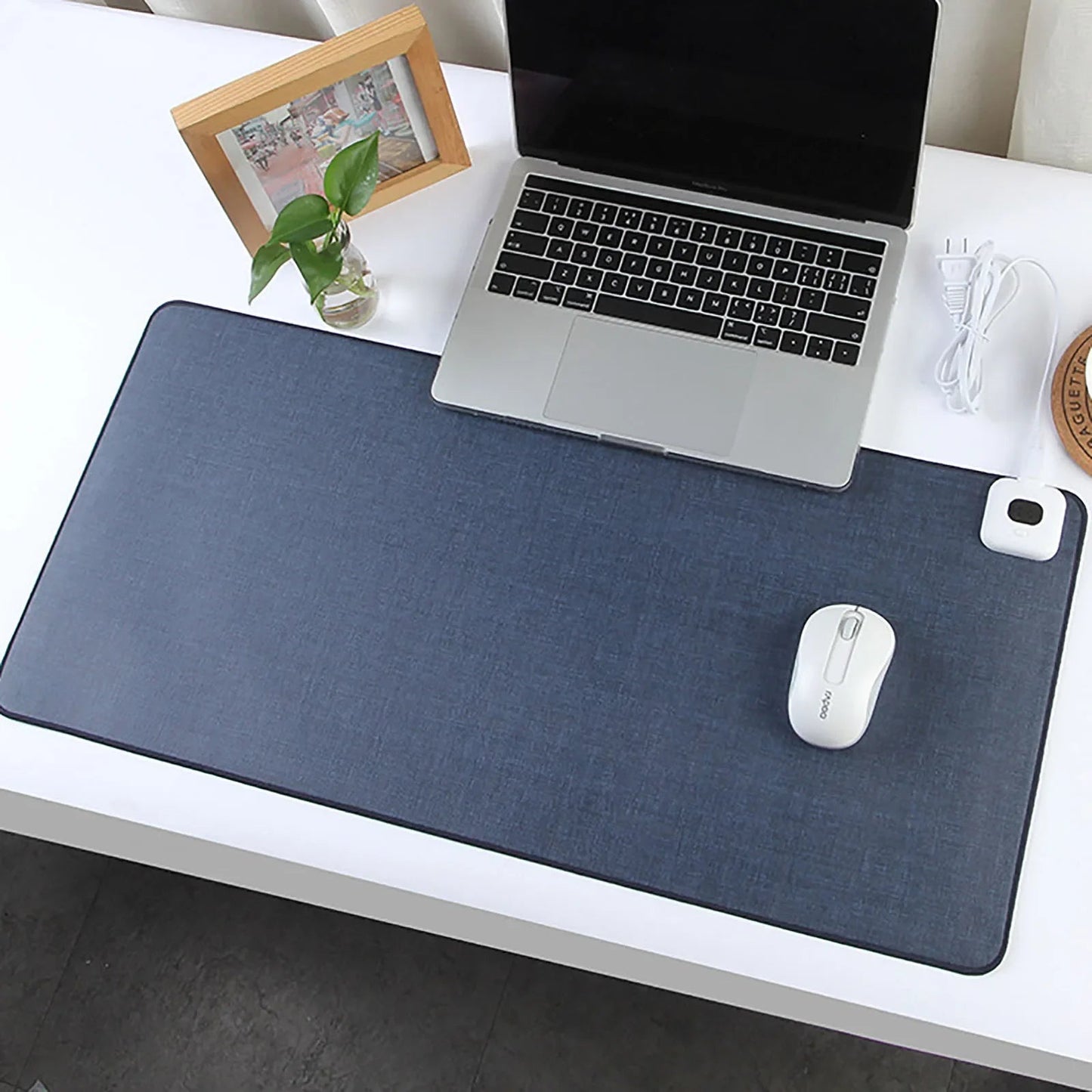 Warm Touch Ergonomic Heated Mouse Pad