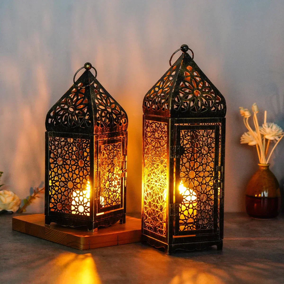 Classic Brass Traditional Lantern