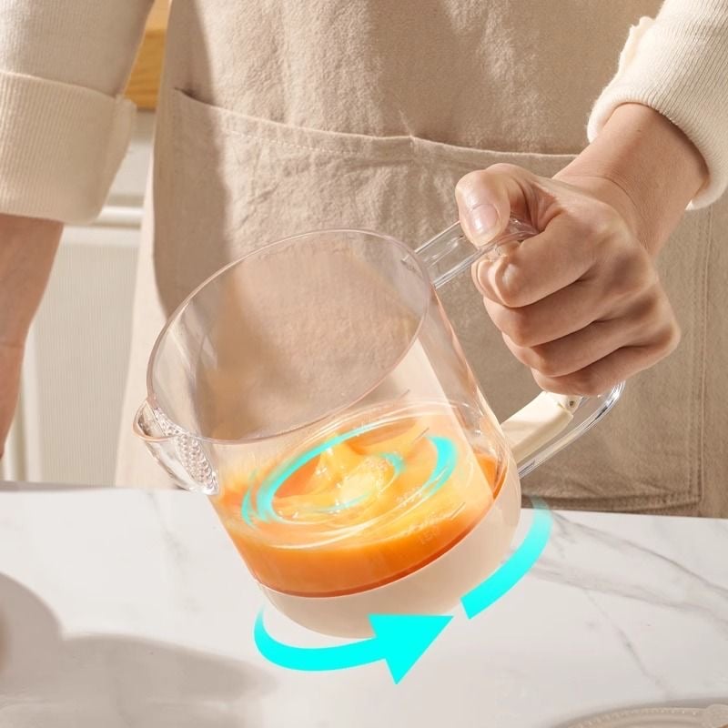 All-in-One Mixing Measuring Cup