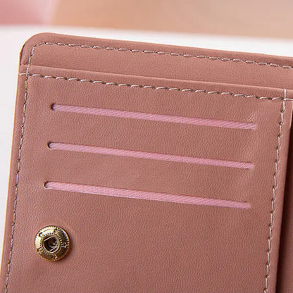 Small Purse with Fashionable Fringe Detail