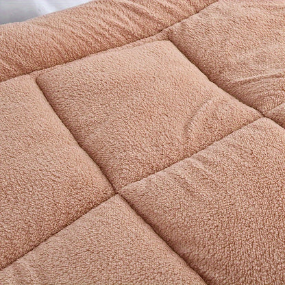 Soft Plush Fleece Blanket for All Seasons