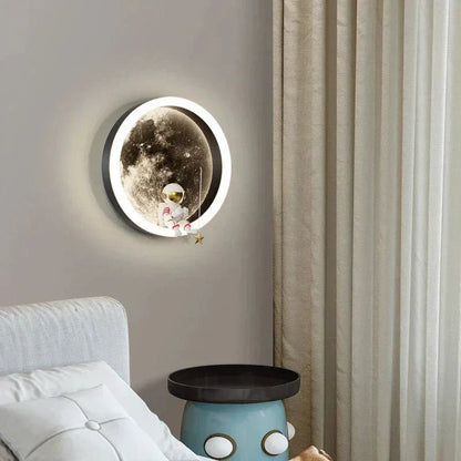 Bright Lunar LED Wall Light - Befez