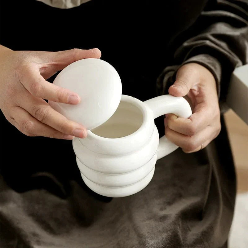 Delicate Ceramic Tea Cup Set
