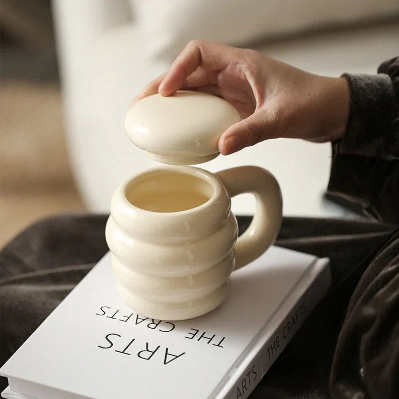 Delicate Ceramic Tea Cup Set