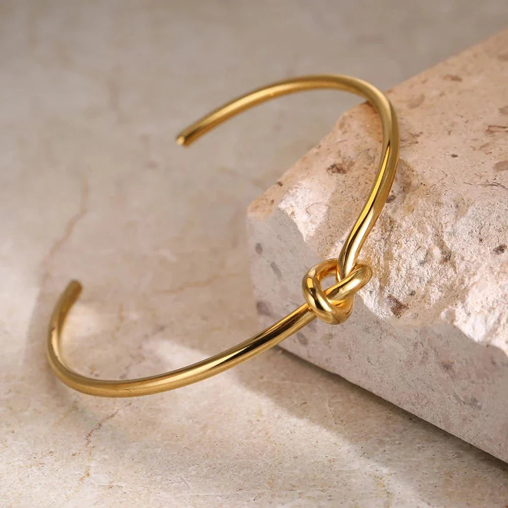 Timeless Bow Knot Bracelet