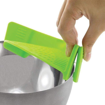 Easy Grip Silicone Kitchen Strainer Clip