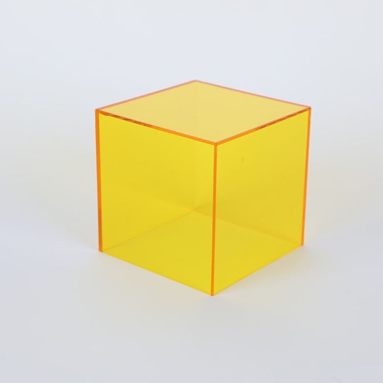 Clear Plastic Storage Container with Transparent Lid