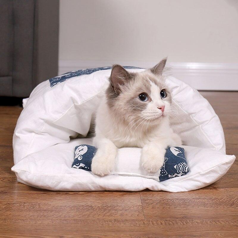 Cozy Kitty Bedding Bag