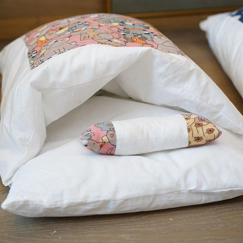 Cozy Kitty Bedding Bag