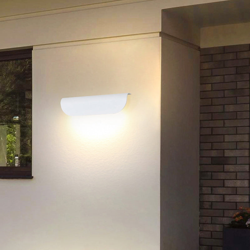 Befez | Sleek Weatherproof Arc Outdoor Wall Light